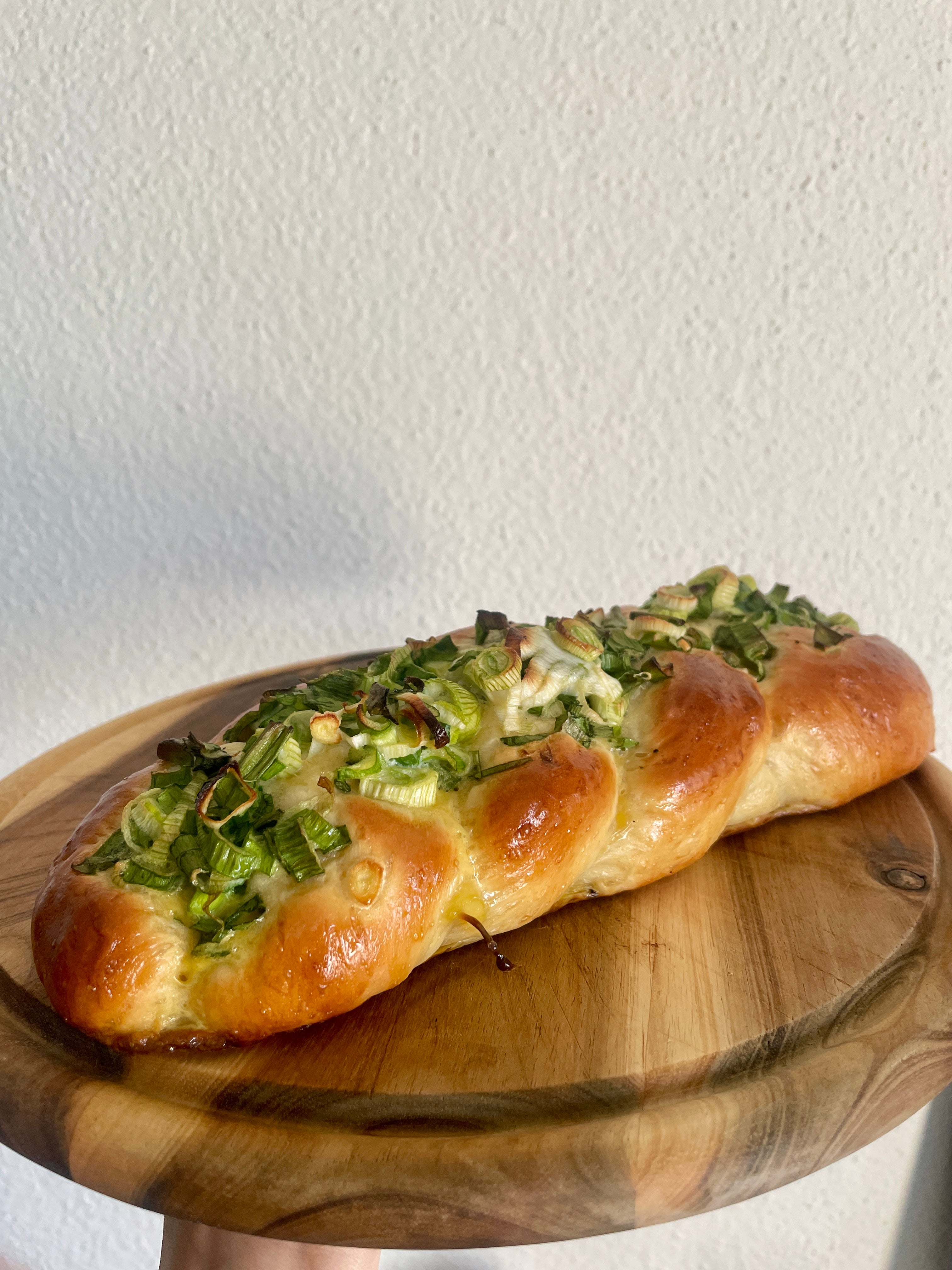 Scallion Zopf / 蔥長辮麵包