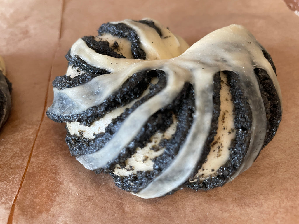 Sesame Bread /芝麻麵包